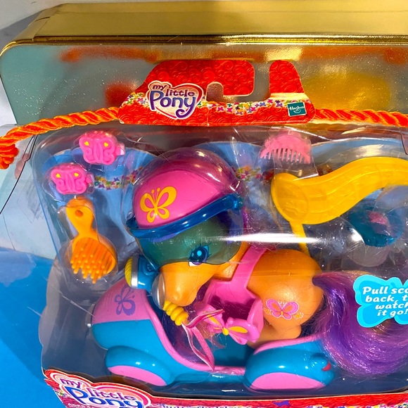 MY LITTLE PONY G3 NWT VTG 2004 BUTTERFLY ISLAND SCOOTIN ALONG WITH SCOOTALOO - Picture 6 of 16